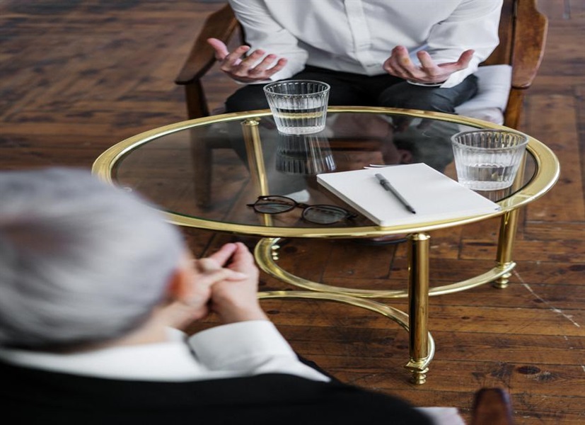 Working with the Right Advisor