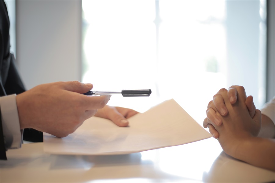 When Is an Advisor an Elite Wealth Manager? 