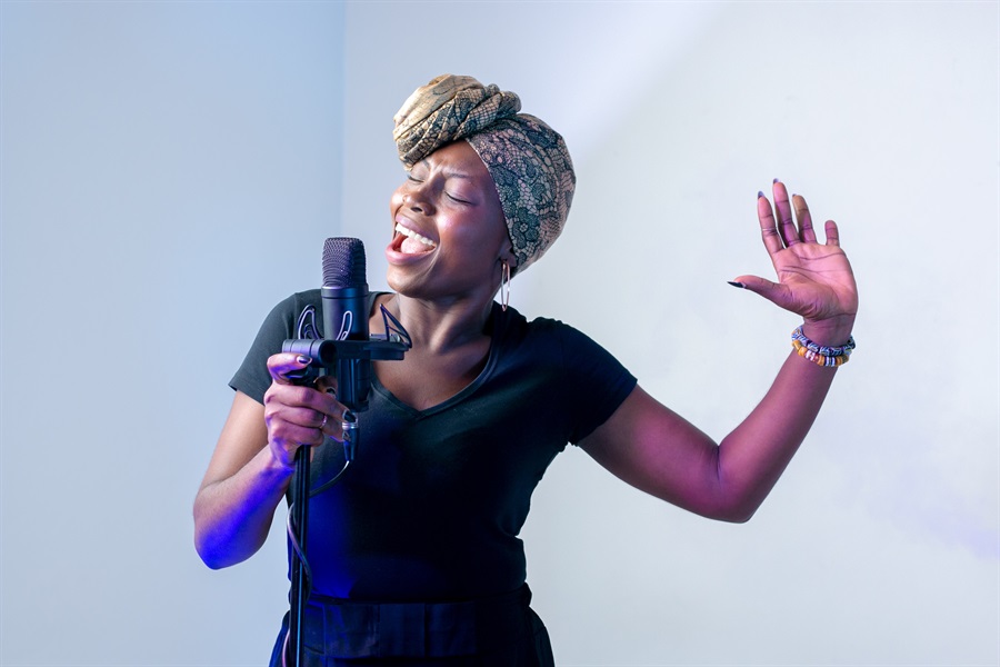 Healthy Teeth Are a Must as a Singer