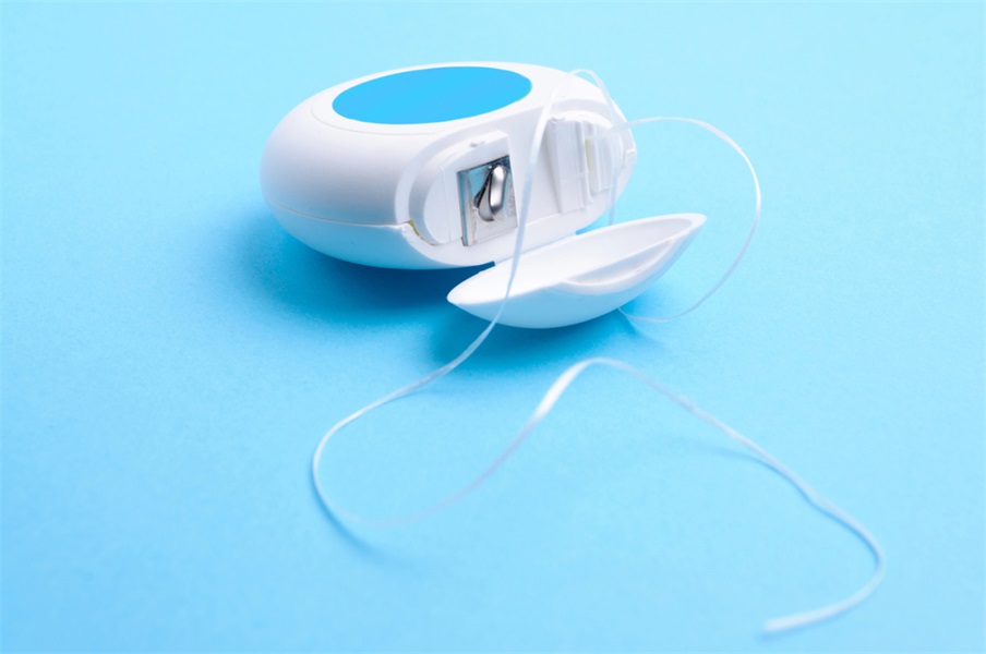 The Ultimate Flossing Handbook: Steps For A Cleaner, Healthier Smile