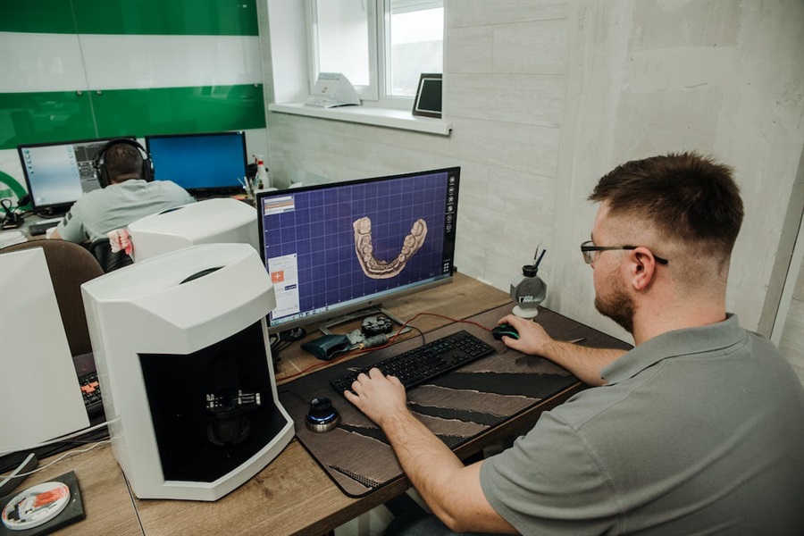 How Custom Software Solutions Are Revolutionizing The Dental Industry?