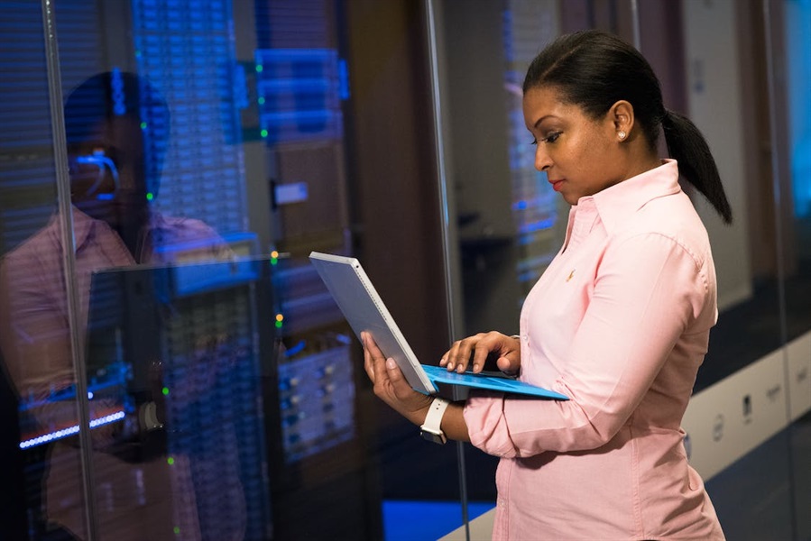 Reasons to Invest in Reliable General IT Support and Maintenance for Your Dental  Practice